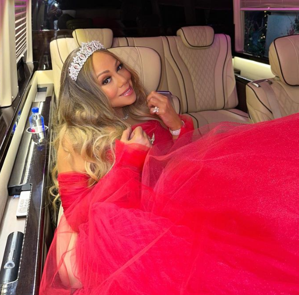 How Old Is Mariah Carey And What's Her Net Worth?